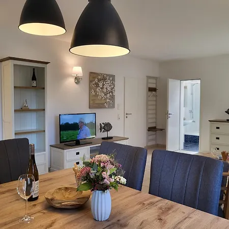 Ferien-und Geschaeftshaus Kunellis Axel